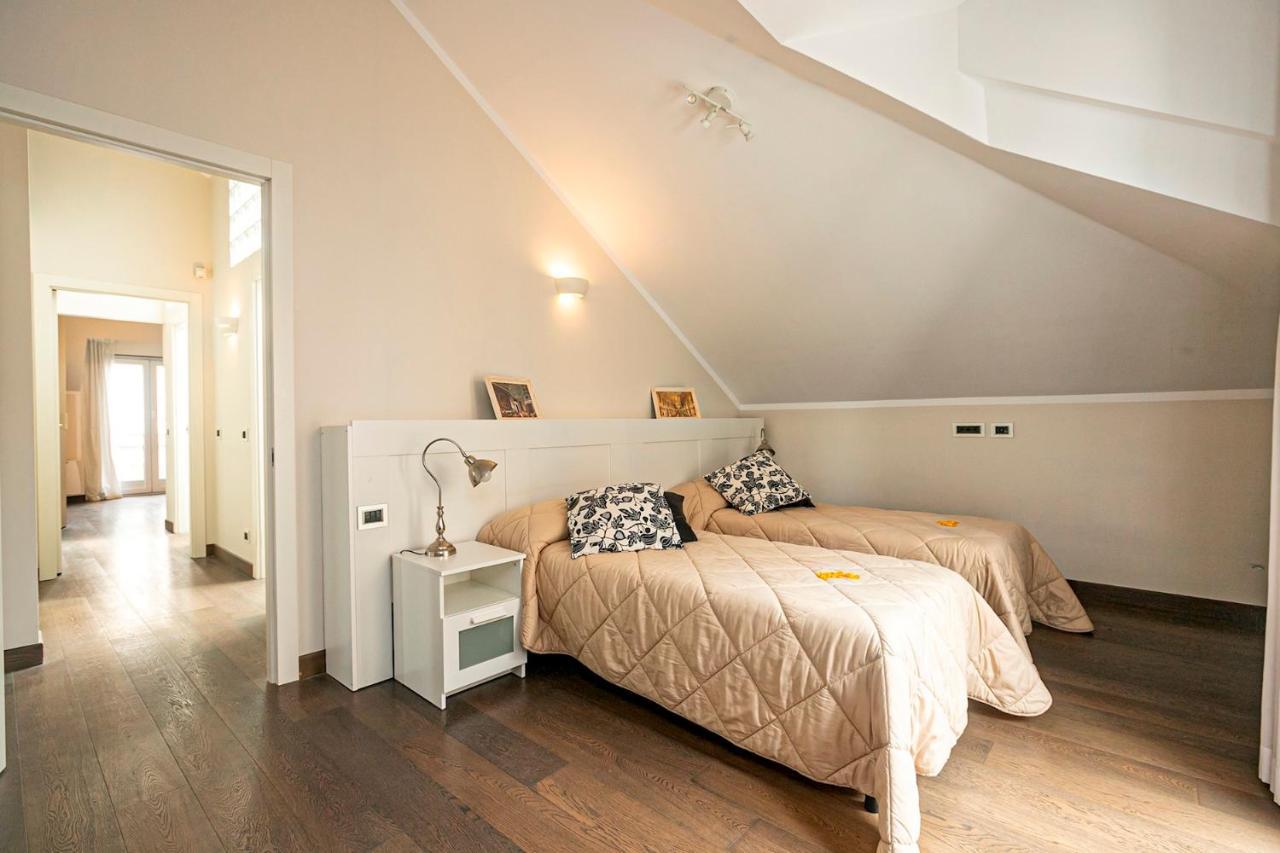 Апартаменты Real Italian Estate - Penthouse Генуя Экстерьер фото